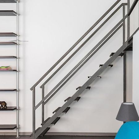 Trevi Fountain Modern Loft Apartment Рим Екстер'єр фото