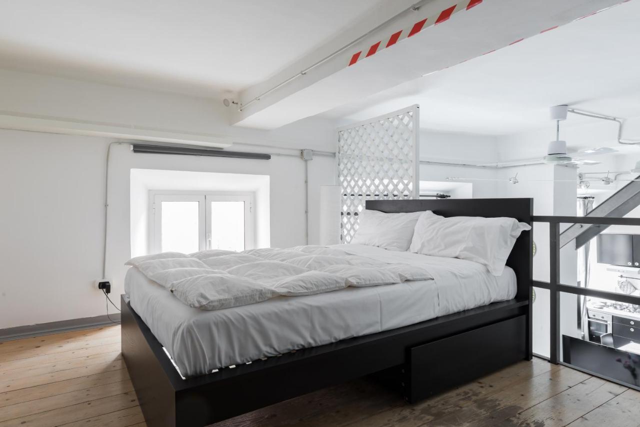 Trevi Fountain Modern Loft Apartment Рим Екстер'єр фото
