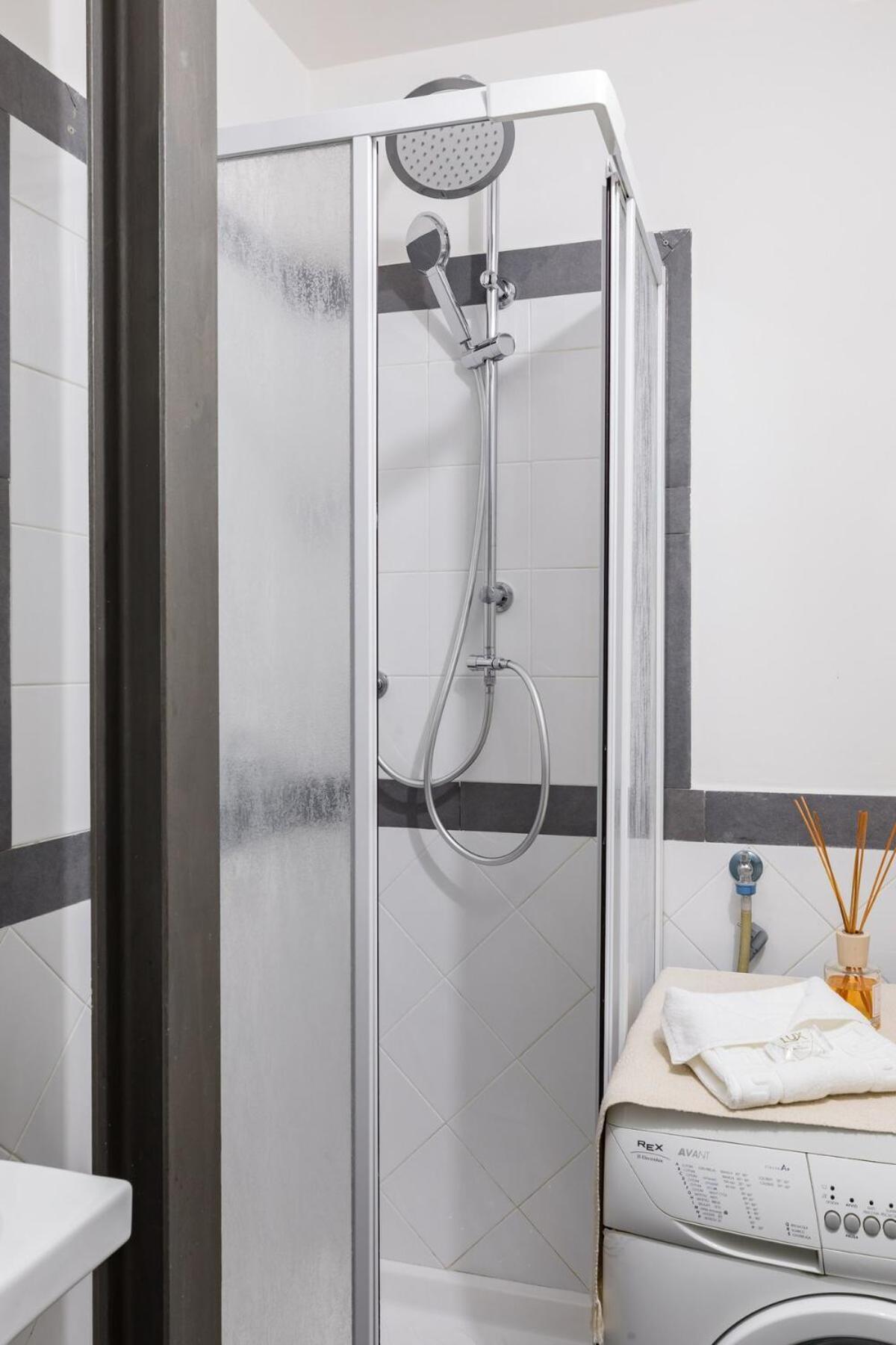 Trevi Fountain Modern Loft Apartment Рим Екстер'єр фото